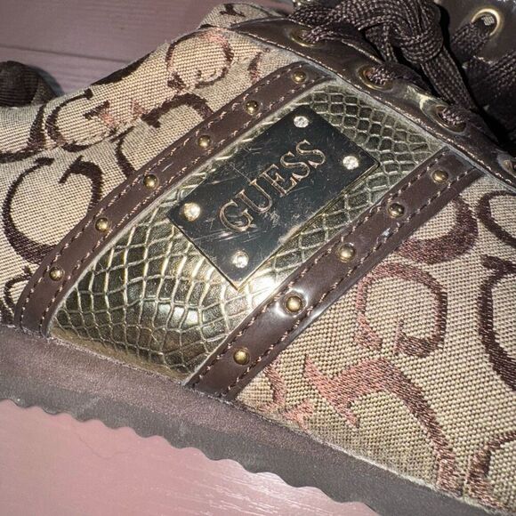 GUESS Women's Brown Canvas Gold Logo Signature Fashion Shoes Sneakers Size 10 M - Picture 4 of 7